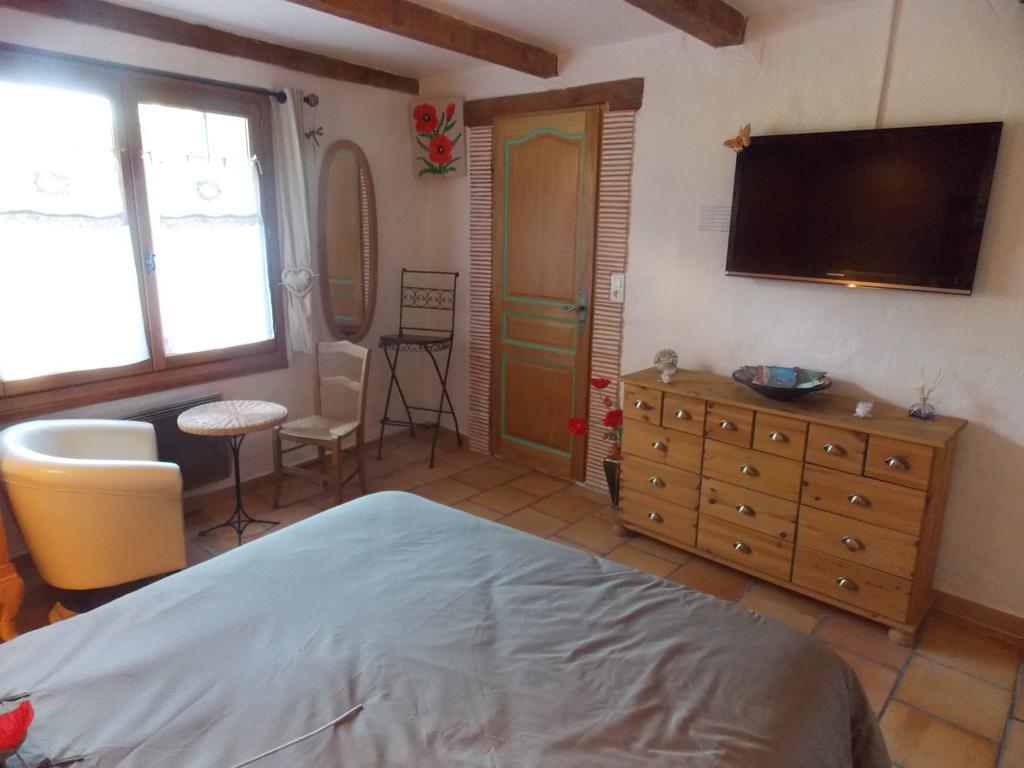 La Maison Du Bonheur Aups Room photo